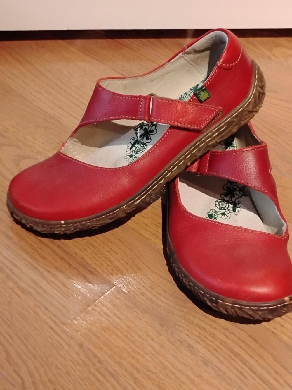 El Naturalista Nido N725 Shoe - Women's Leather Mary Janes Size 7